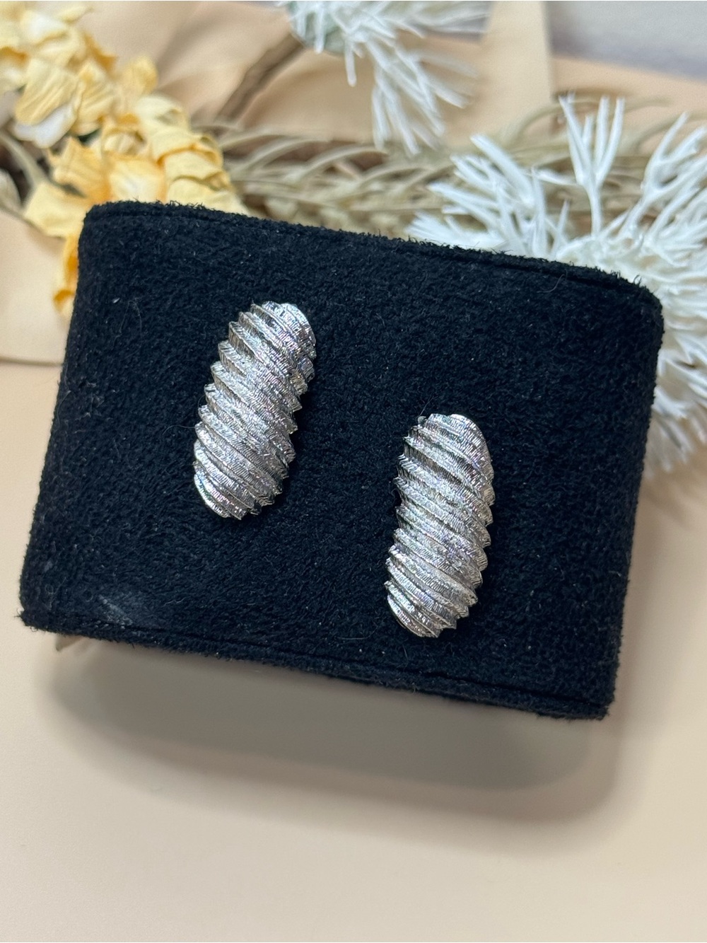 Vintage Trifari Silver Tone Textured Leaf Feather Stud Earrings